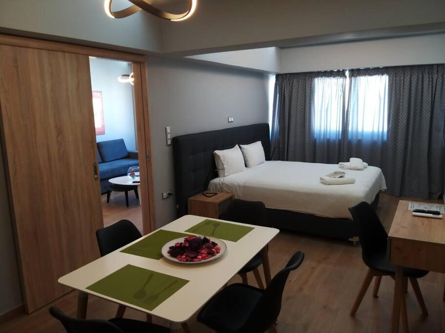 Apartament Urban House Aiolou Ateny Zewnętrze zdjęcie
