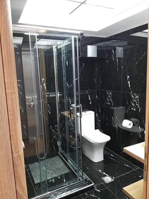 Apartament Urban House Aiolou Ateny Zewnętrze zdjęcie